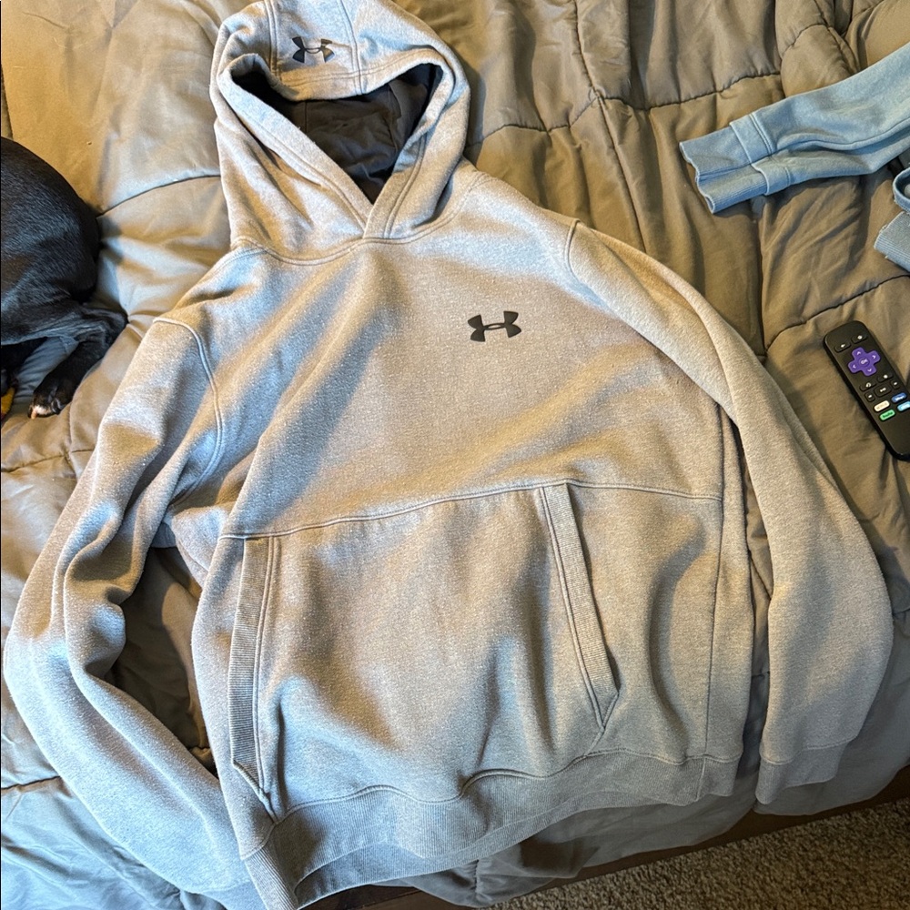 Under Armour Men's Light Gray Hoodie